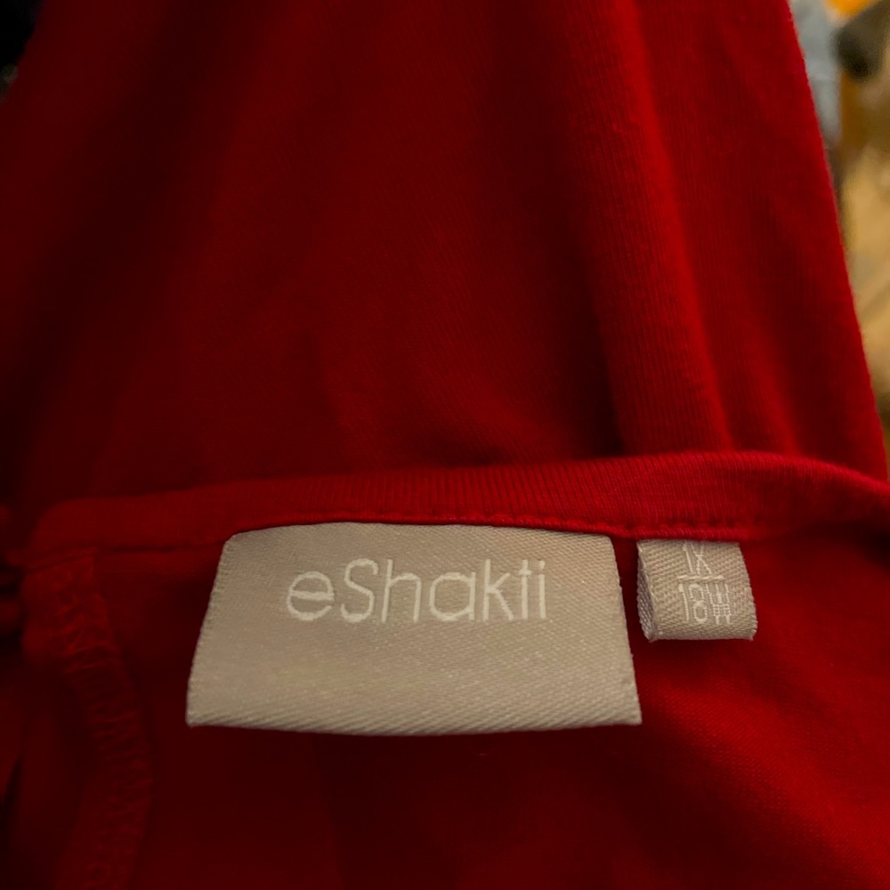 Eshakti retro/vintage/ pin up inspired. Styled like a dress form the 1940’s! - Picture 5 of 9